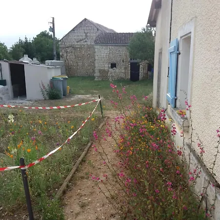 Maison Conviviale Avec Jardin A Raslay, 80 M² Raslay