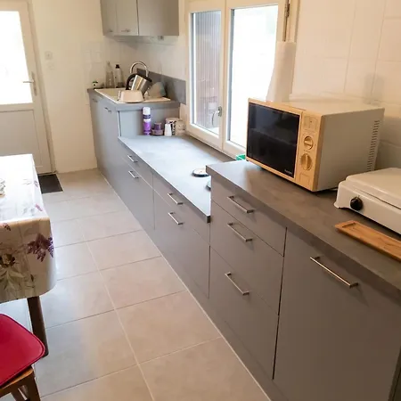 Maison Conviviale Avec Jardin à Raslay, 80 M² Casa de Férias Raslay
