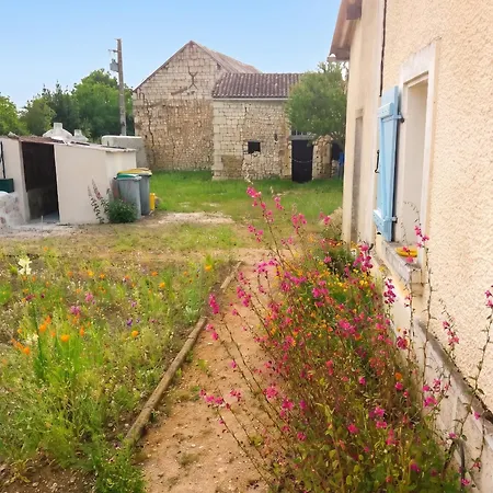 Casa de Férias Maison Conviviale Avec Jardin à Raslay, 80 M² Raslay